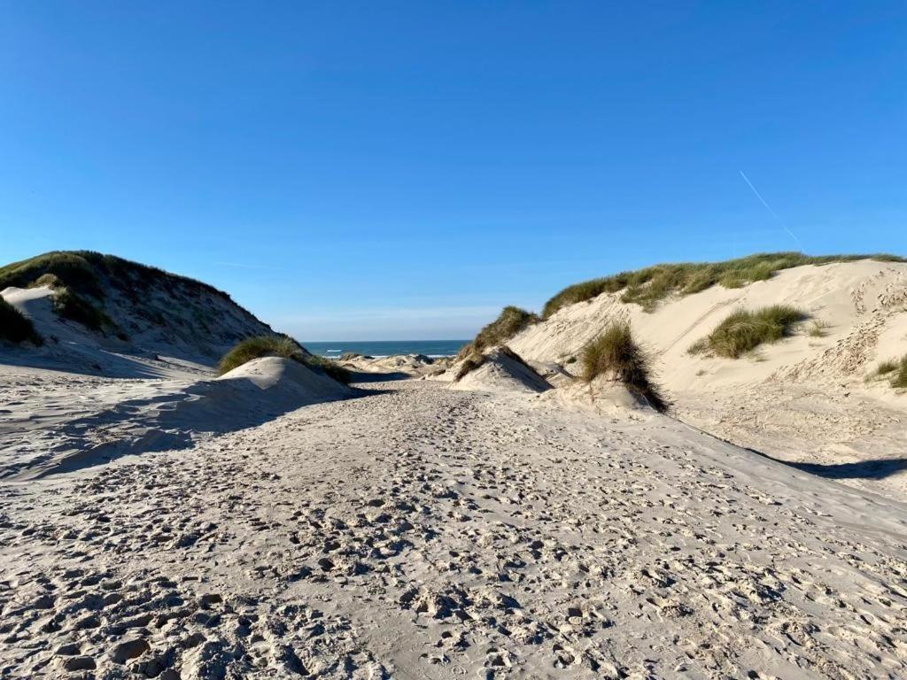 Slapen Tussen De Duinen By Droomvilla Sint Maarten Exterior photo